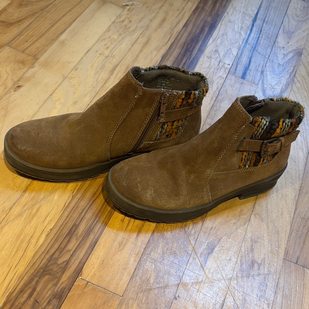 Brown Suede Ankle Boots with Knit Detail